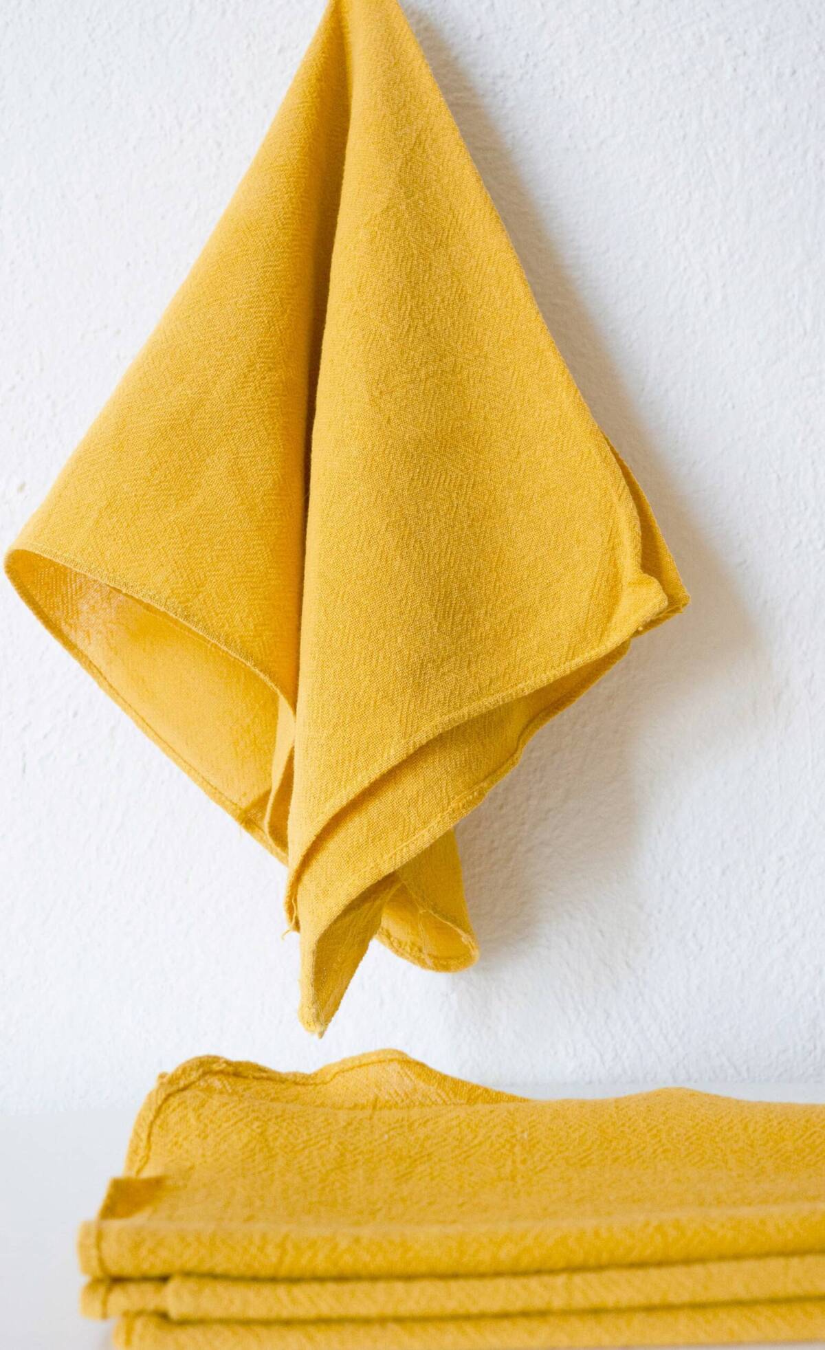 renta blanket mustard napkin para decoracion en boda o evento sayulita wedding