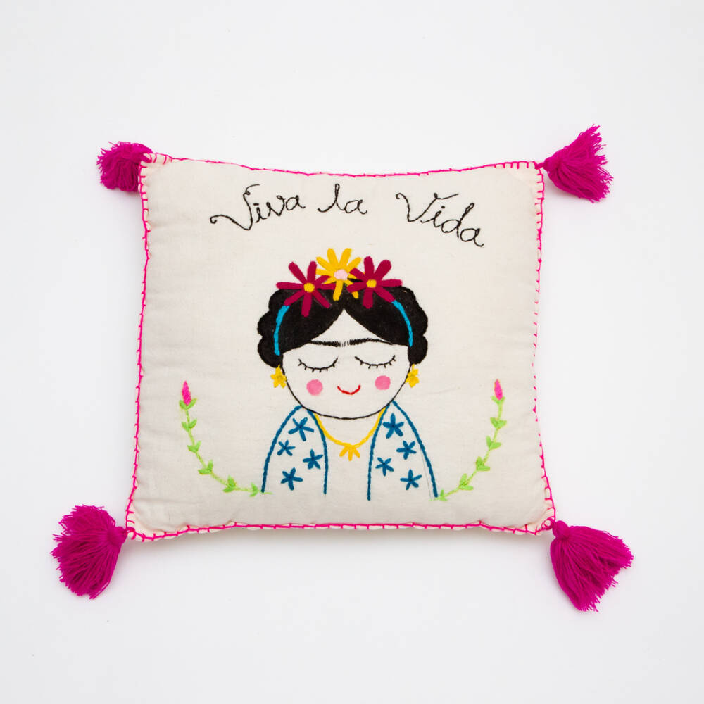 renta viva la vida cushion para decoracion en boda o evento wedding rentals