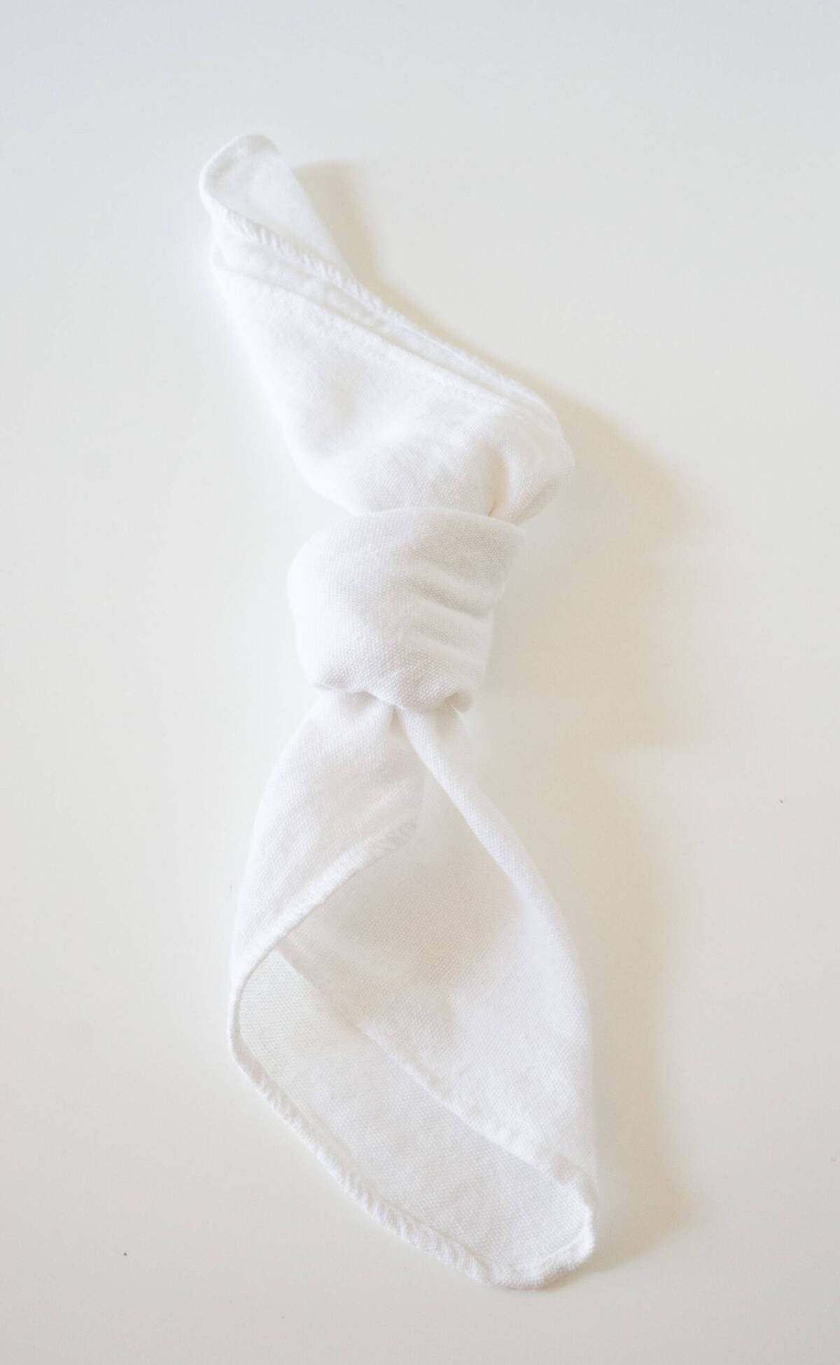 renta white linen napkin para decoracion en boda o evento punta de mita event