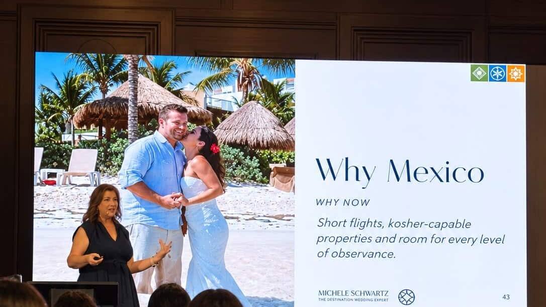 Michele Schwartz presenting why Mexico works for Jewish destination weddings, IADWP training in Mérida